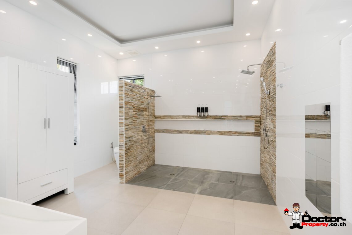 7 Bedroom Luxury Sea View Villa – Bophut, Koh Samui – For Sale